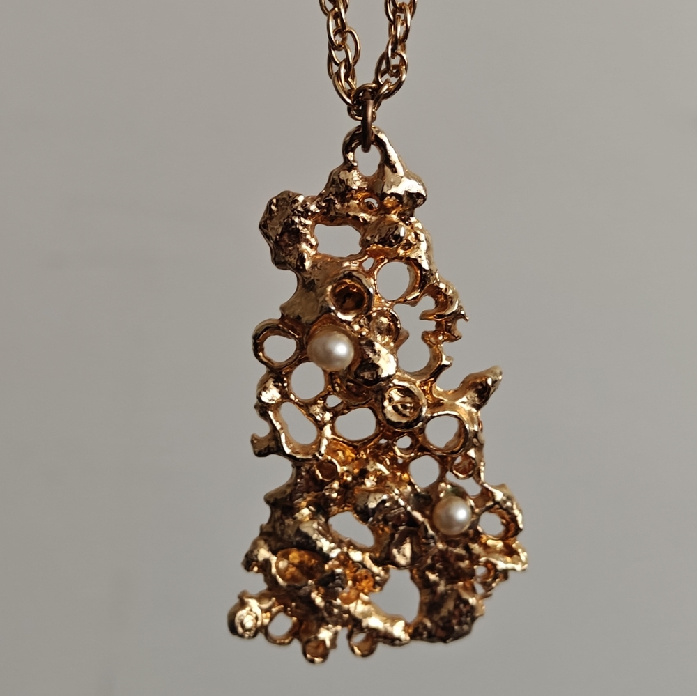 Vintage Modernist Brutalist Freeform Gold Tone & Pendant Necklace MCM